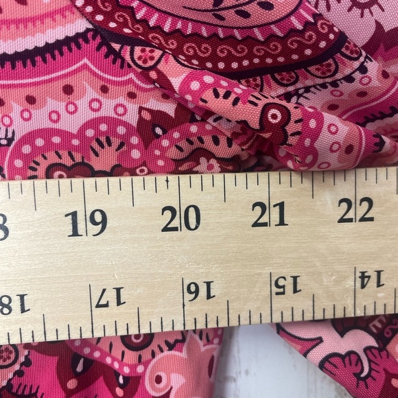 Petite Sophisticate Pink and Red Paisley Blouse size Large - Picture 7 of 9